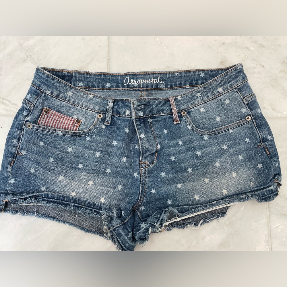 Aeropostale “shorty” size women’s 10 jean shorts, gently used. Stars & Stripes